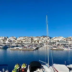Apartment Luxury Puerto Banus Penthouse With Parking & Wi-fi, Marbella