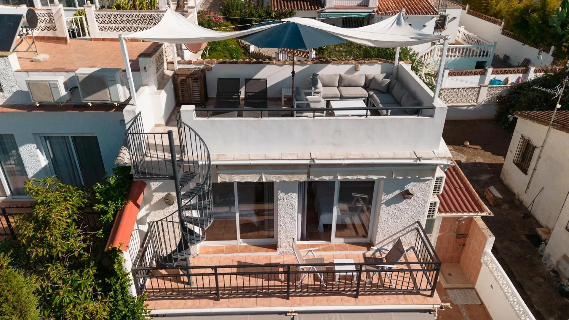 Cozy Holiday Home At The Beach In Costabella, Marbella Spain